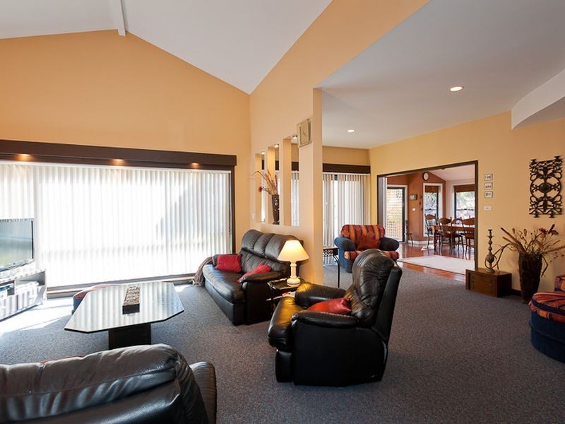 2 McLeod Close, Taree NSW 2430