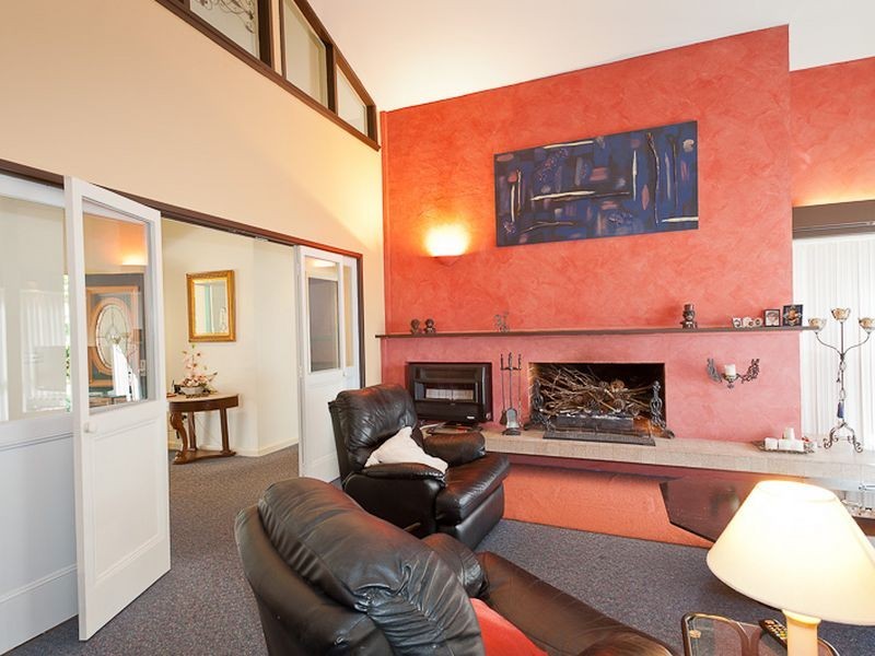 2 McLeod Close, Taree NSW 2430