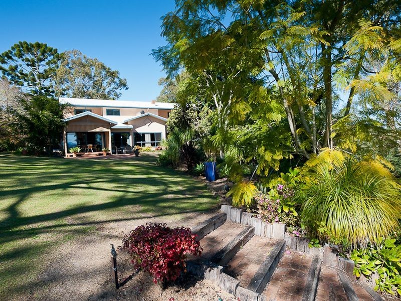 2 McLeod Close, Taree NSW 2430