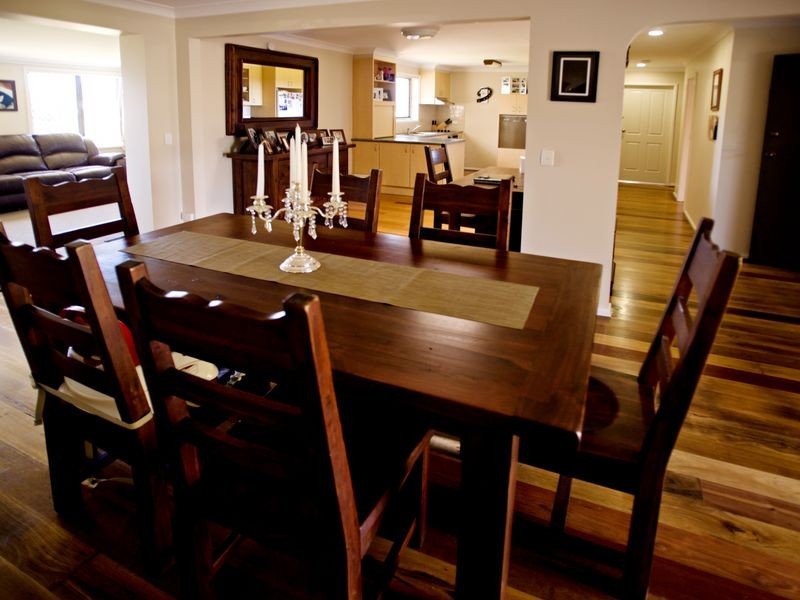 18 Tristania Crescent, Taree NSW 2430