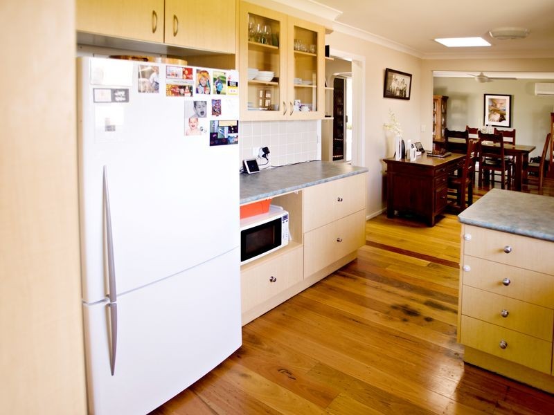 18 Tristania Crescent, Taree NSW 2430