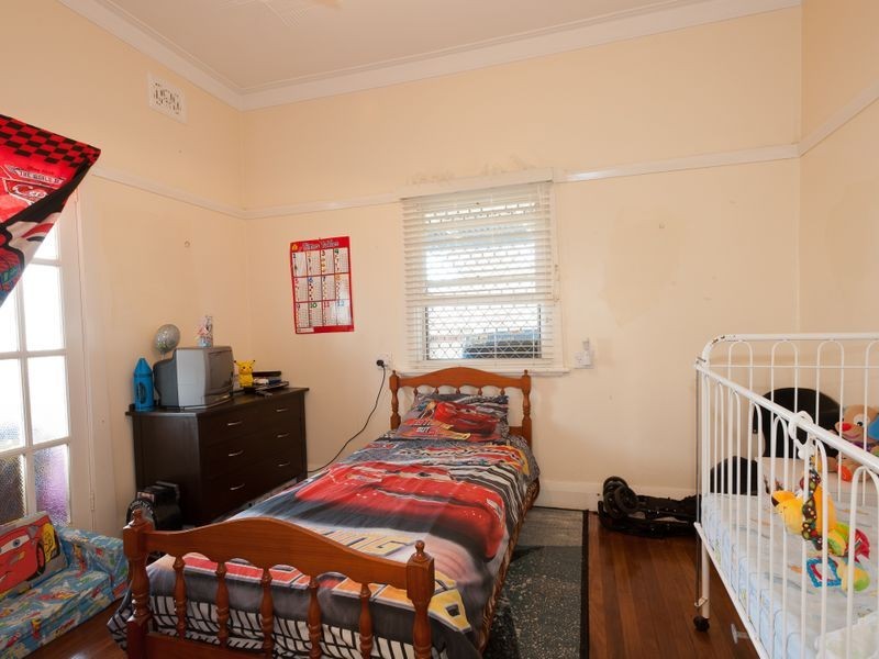 24 Little Wynter Street, Taree NSW 2430