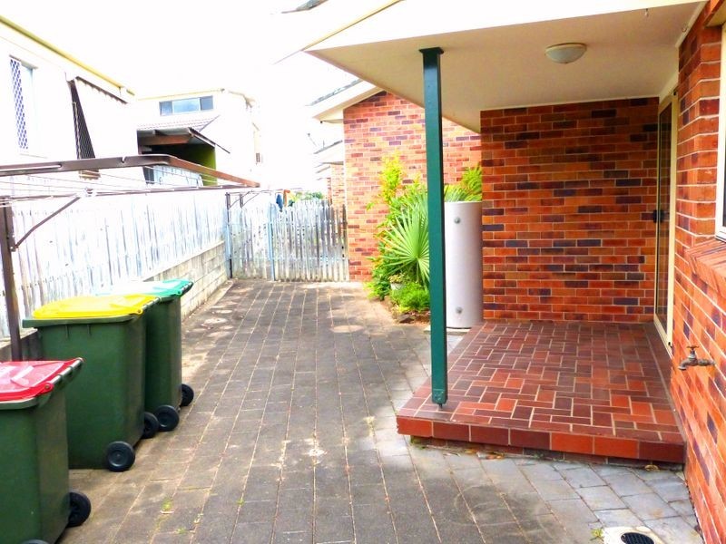 1/126 High Street, Taree NSW 2430