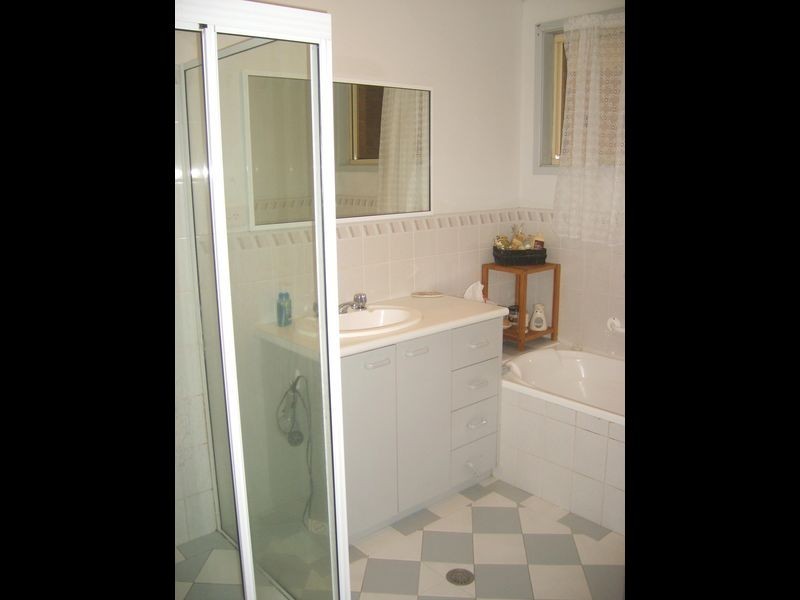 1/20 Burdett Street & 2 Webster Close, Tinonee NSW 2430