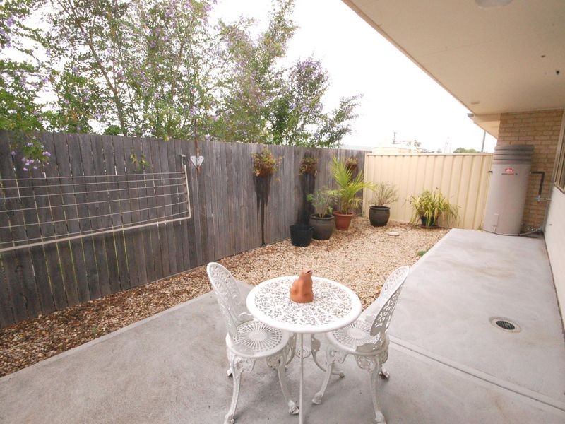 2/39 Combined Street, Wingham NSW 2429