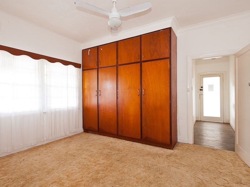 127 Commerce Street, Taree NSW 2430