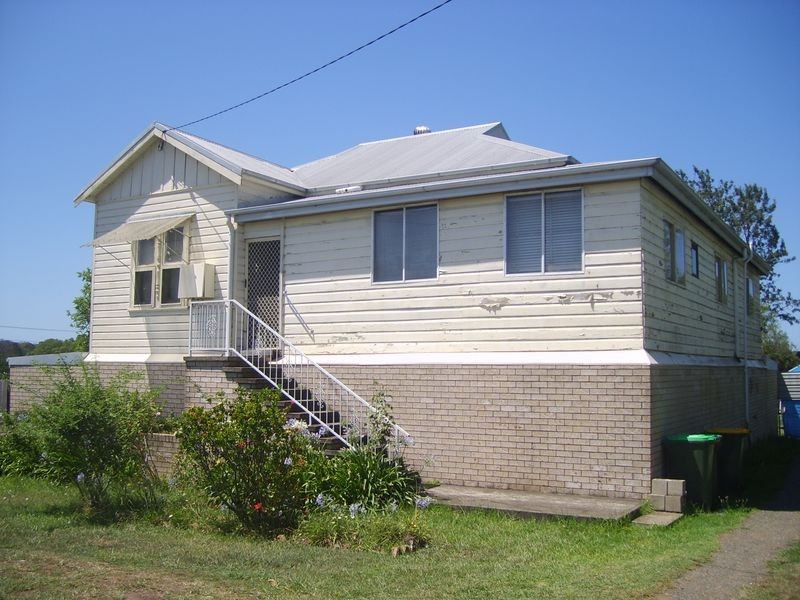 41 Macquarie Street, Taree NSW 2430