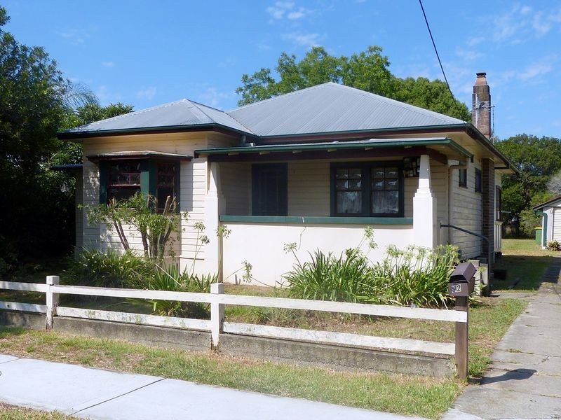 22 Boyce Street, Taree NSW 2430