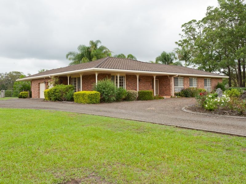 2 Kristanne Close, Taree NSW 2430