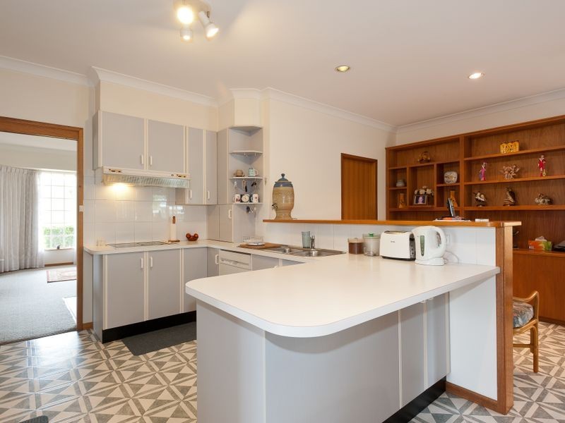 2 Kristanne Close, Taree NSW 2430