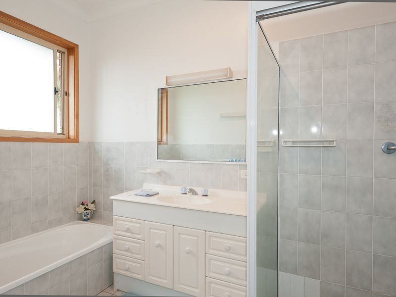 2 Kristanne Close, Taree NSW 2430