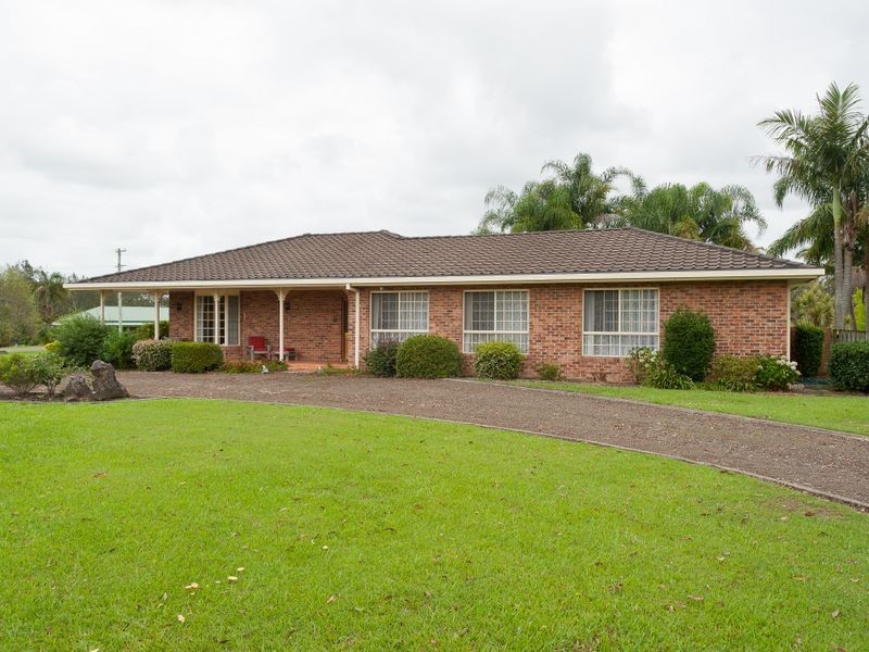 2 Kristanne Close, Taree NSW 2430