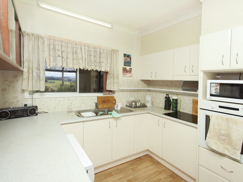 18 Cowan Road, Taree NSW 2430