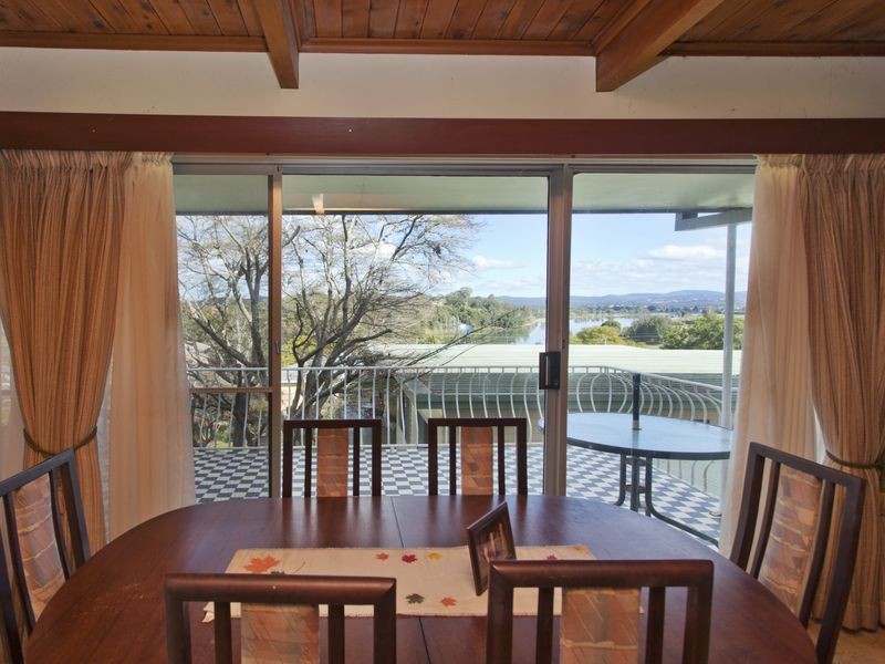 18 Cowan Road, Taree NSW 2430