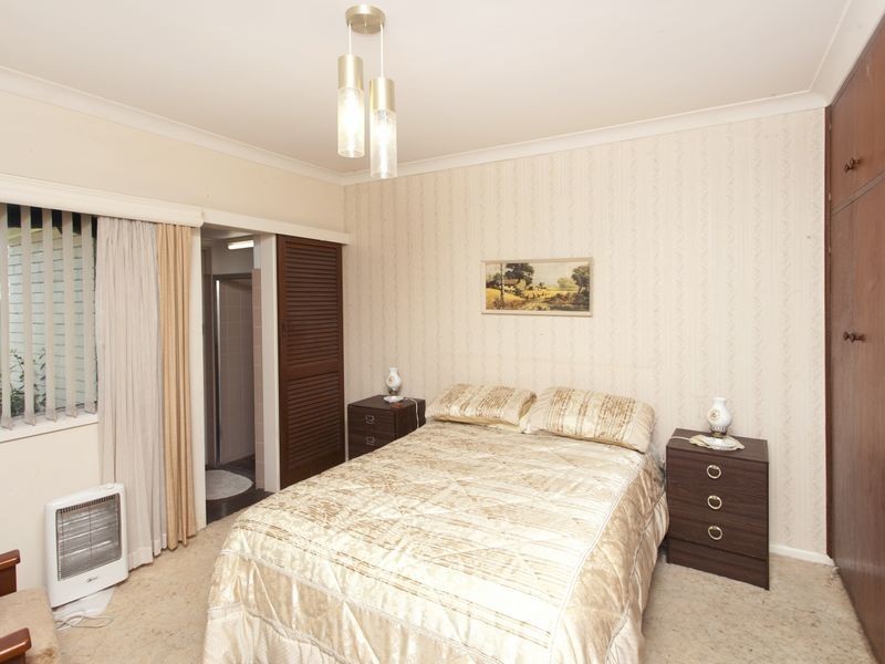 18 Cowan Road, Taree NSW 2430