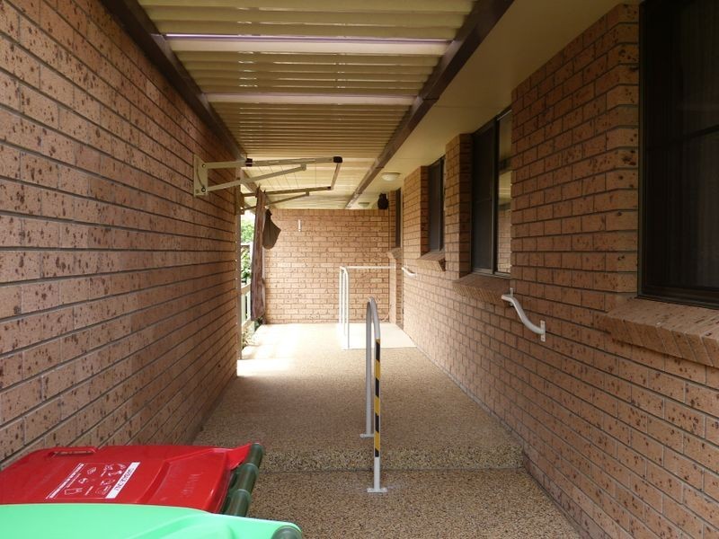 1/2 Waratah Place, Taree NSW 2430