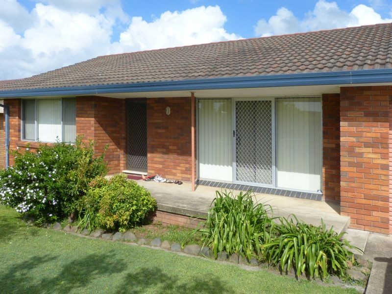 8 Kanangra Drive, Taree NSW 2430