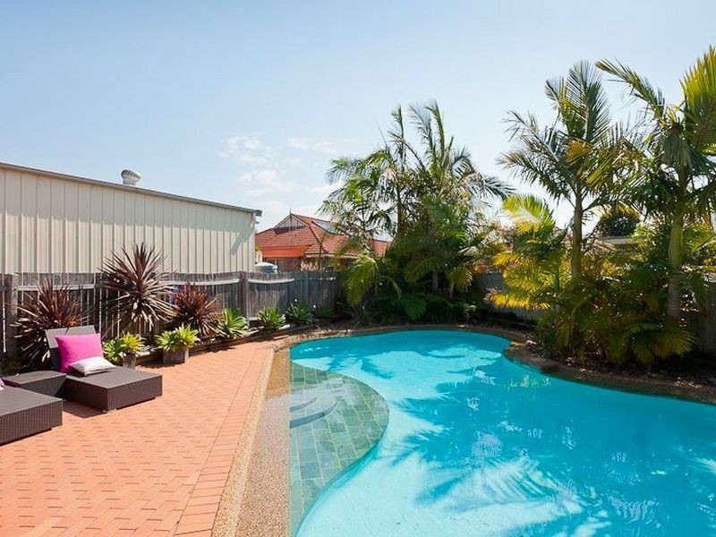 3 Kamala Close, Old Bar NSW 2430