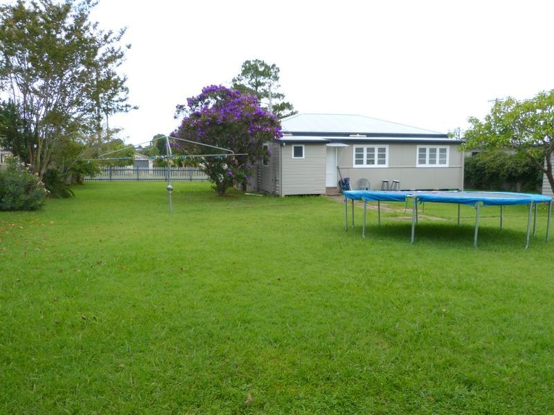 3 Louis Street, Taree NSW 2430