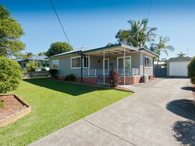 11 Deb Street, Taree NSW 2430