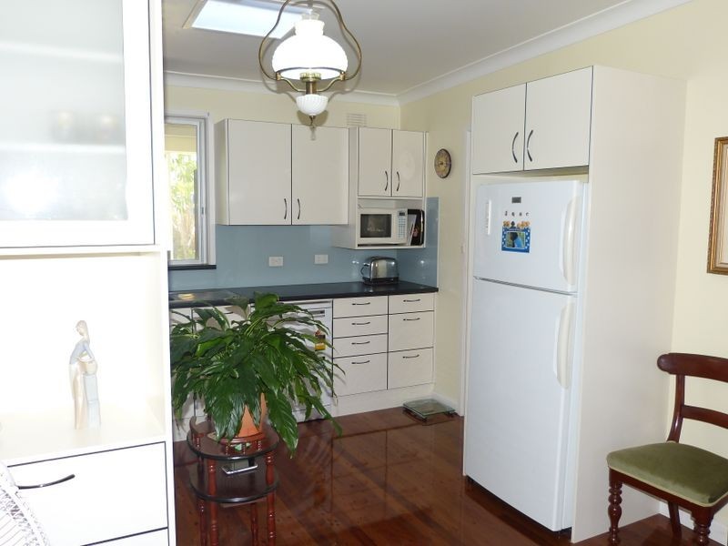 6 David Street, Old Bar NSW 2430