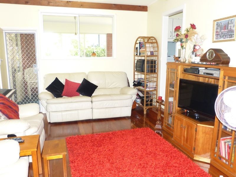 6 David Street, Old Bar NSW 2430