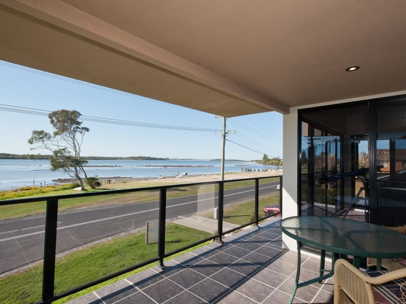 7 Main Road, Manning Point NSW 2430