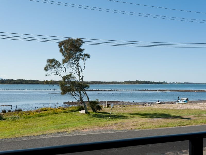 7 Main Road, Manning Point NSW 2430