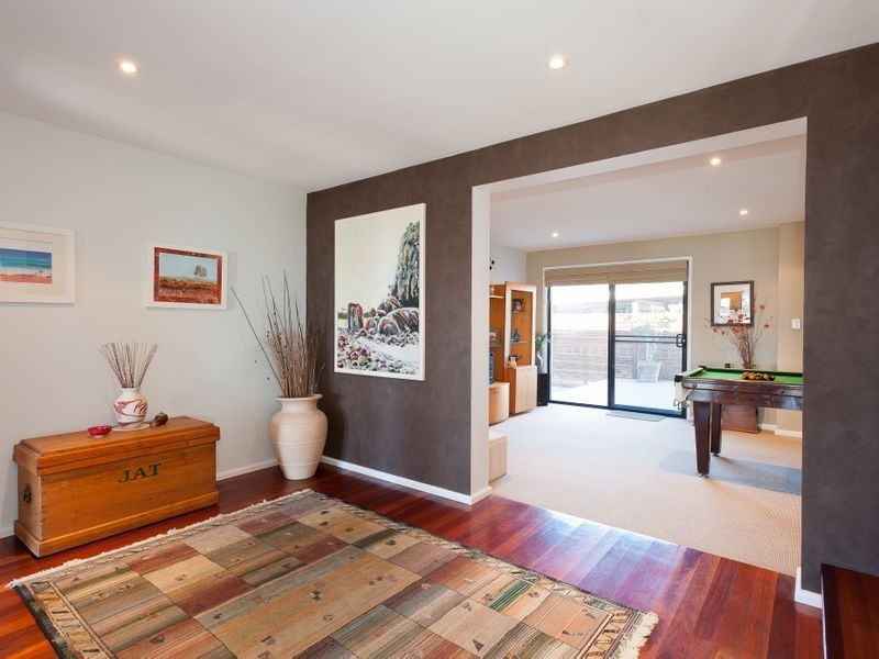 7 Main Road, Manning Point NSW 2430