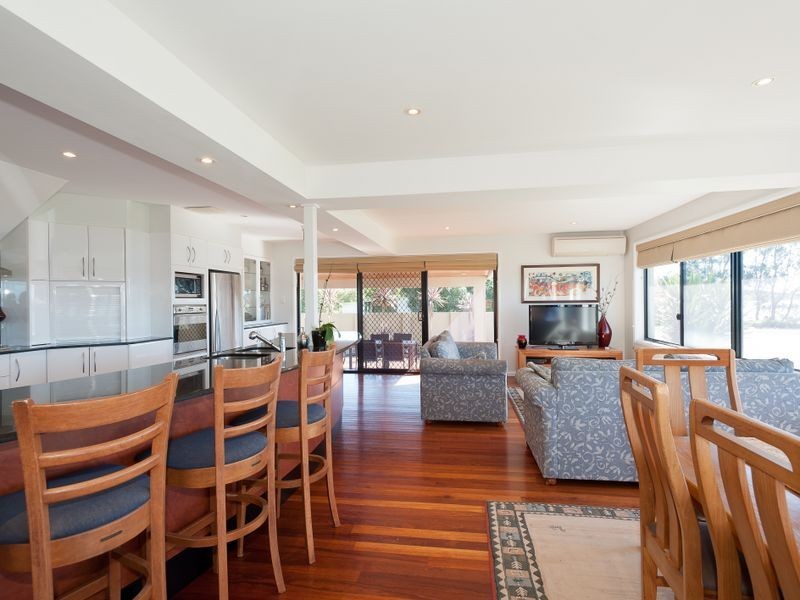 7 Main Road, Manning Point NSW 2430