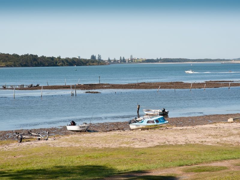 7 Main Road, Manning Point NSW 2430