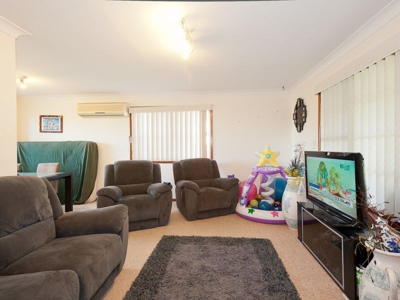 1 Gleeson Crescent, Taree NSW 2430