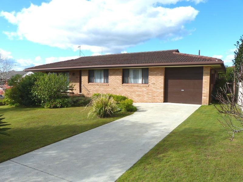 3 Toona Close, Taree NSW 2430