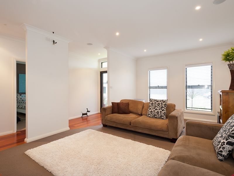 17 John Armstrong Close, Taree NSW 2430