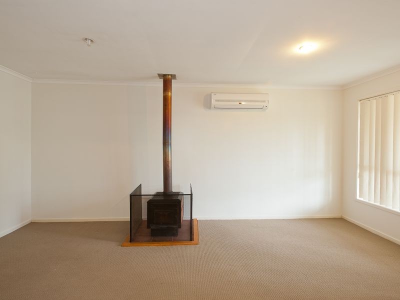 16 Battinga Close, Taree NSW 2430