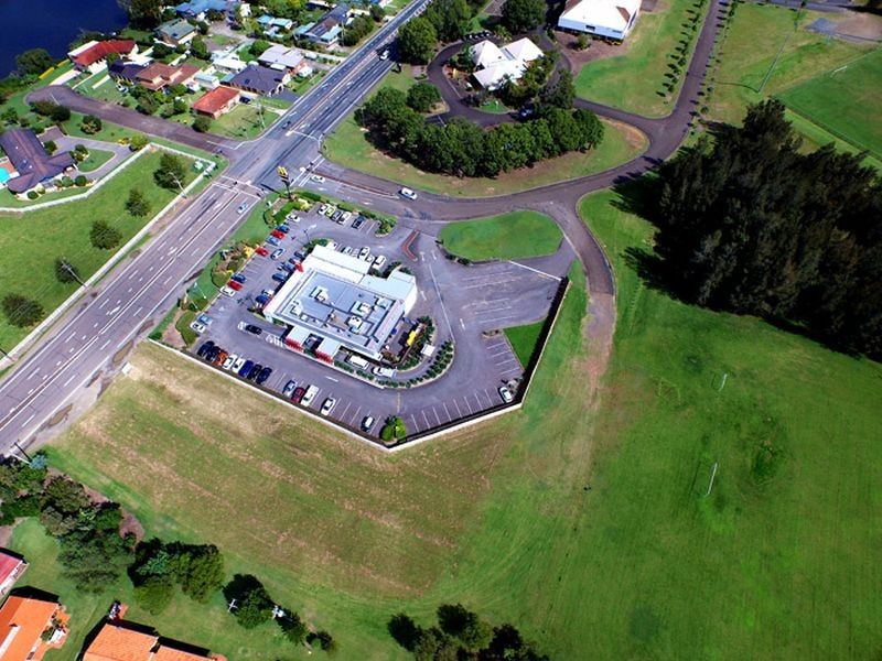 9 Manning River Drive, Taree NSW 2430