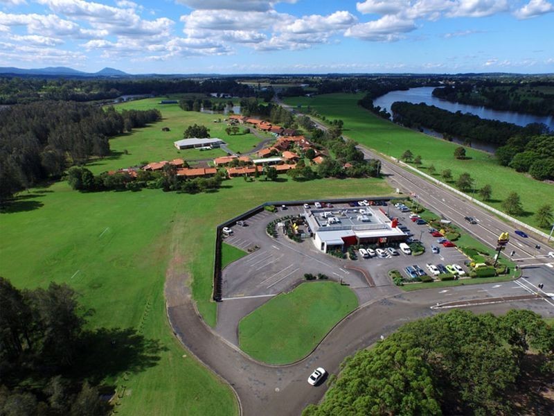 9 Manning River Drive, Taree NSW 2430