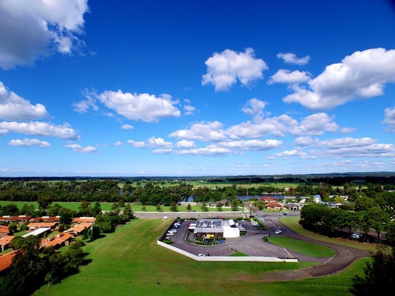 9 Manning River Drive, Taree NSW 2430