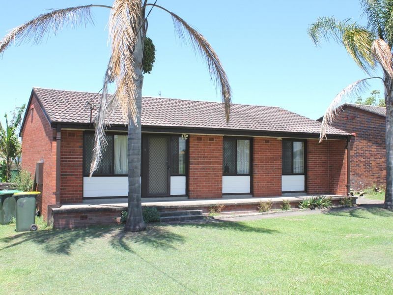 9 Valerie Street, Taree NSW 2430