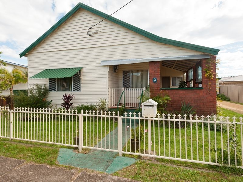 9 Wynter Street, Taree NSW 2430