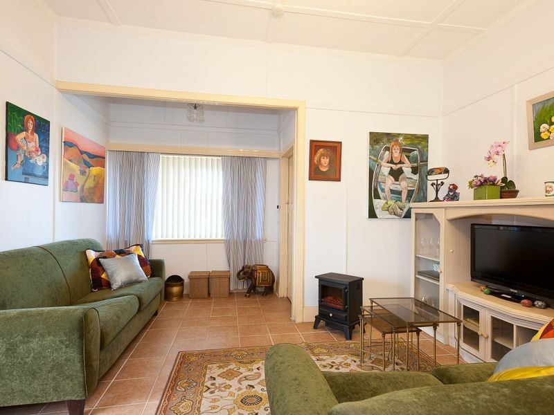 9 Wynter Street, Taree NSW 2430