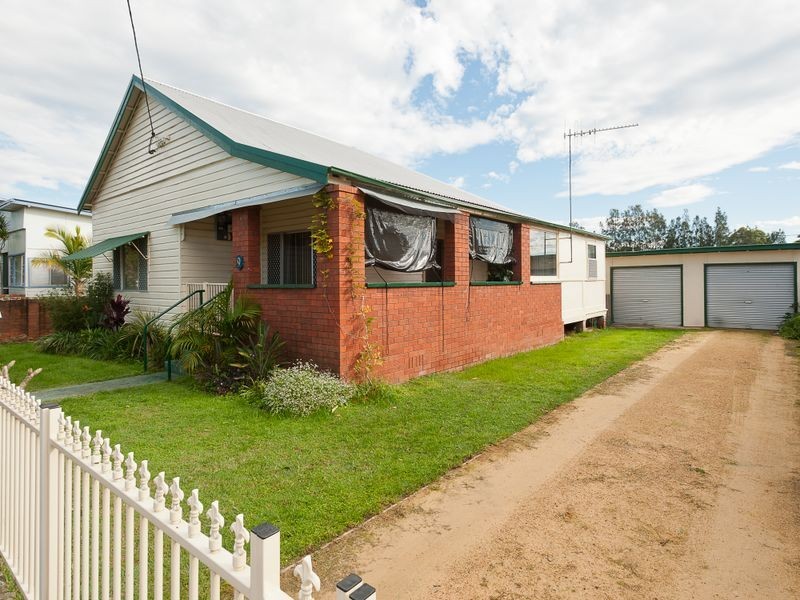 9 Wynter Street, Taree NSW 2430
