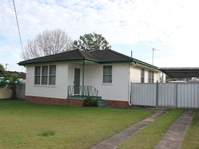 5 Gwenneth Avenue, Taree NSW 2430