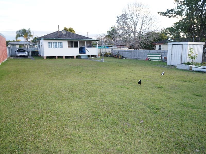 5 Gwenneth Avenue, Taree NSW 2430