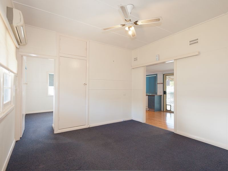 4 Mackay Street, Taree NSW 2430