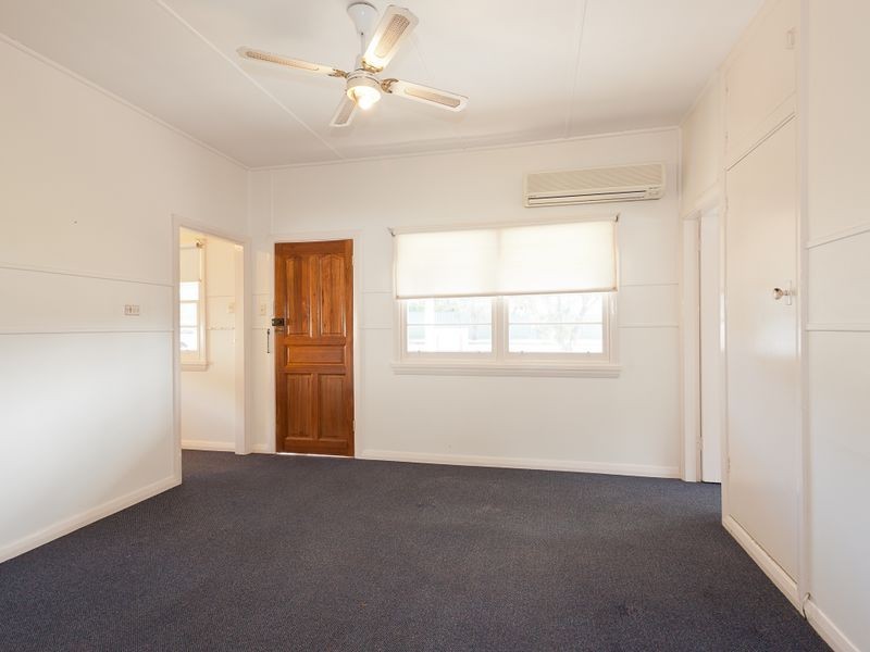 4 Mackay Street, Taree NSW 2430