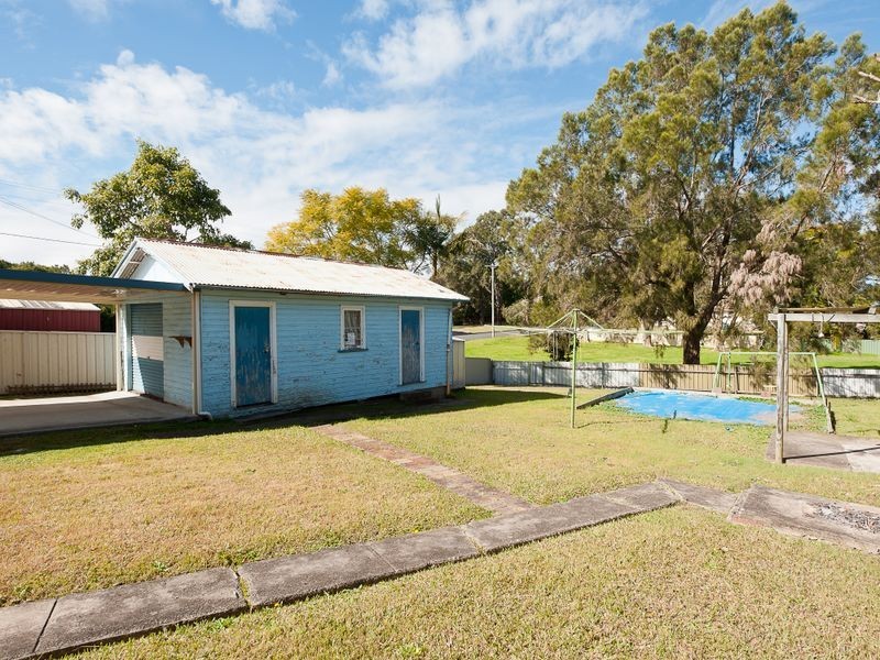4 Mackay Street, Taree NSW 2430