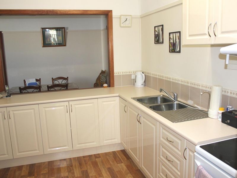 5 Latham Avenue, Taree NSW 2430