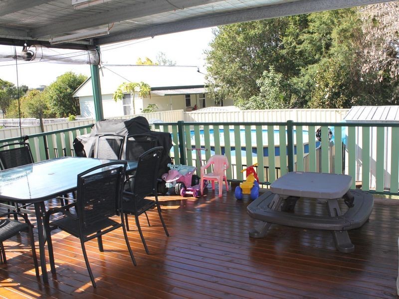 5 Latham Avenue, Taree NSW 2430