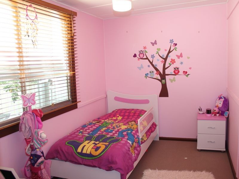 5 Latham Avenue, Taree NSW 2430